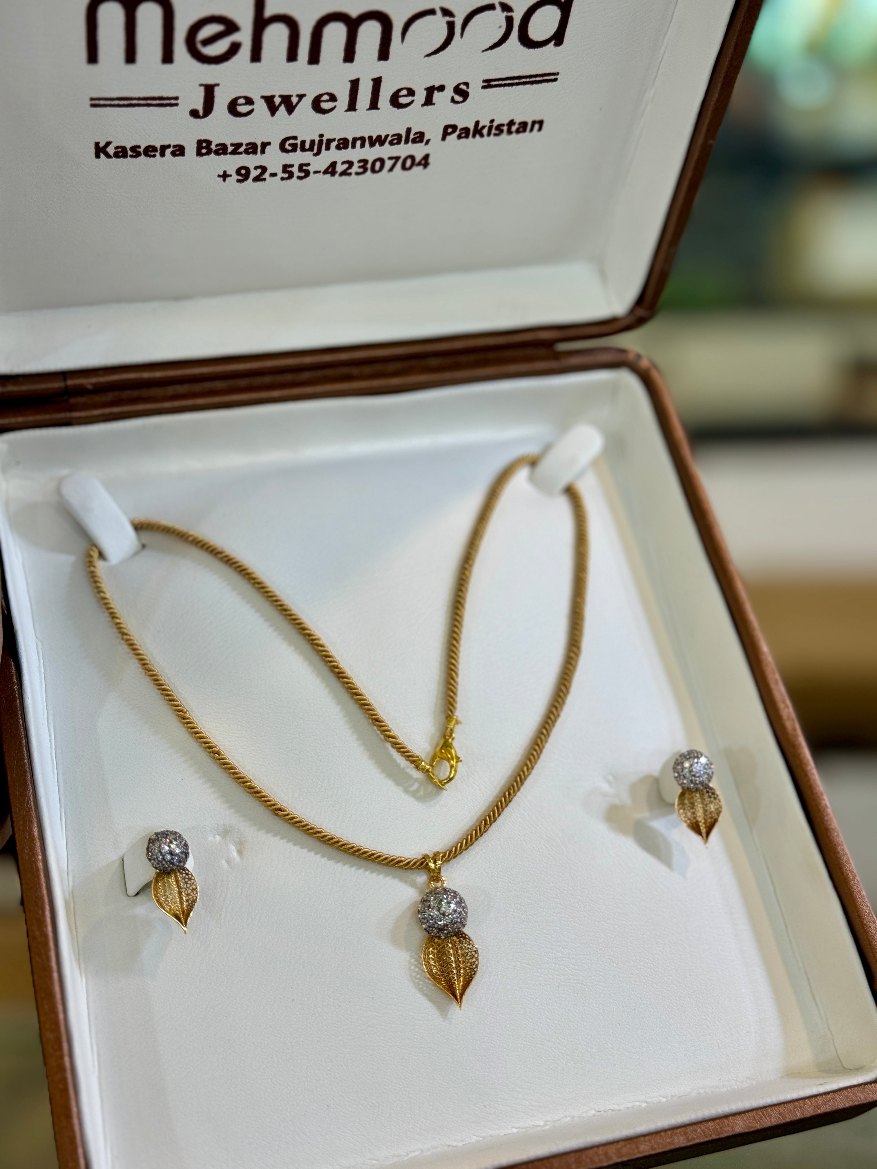 0D070F7F-58F4-4B7A-833C-86D902354CA3